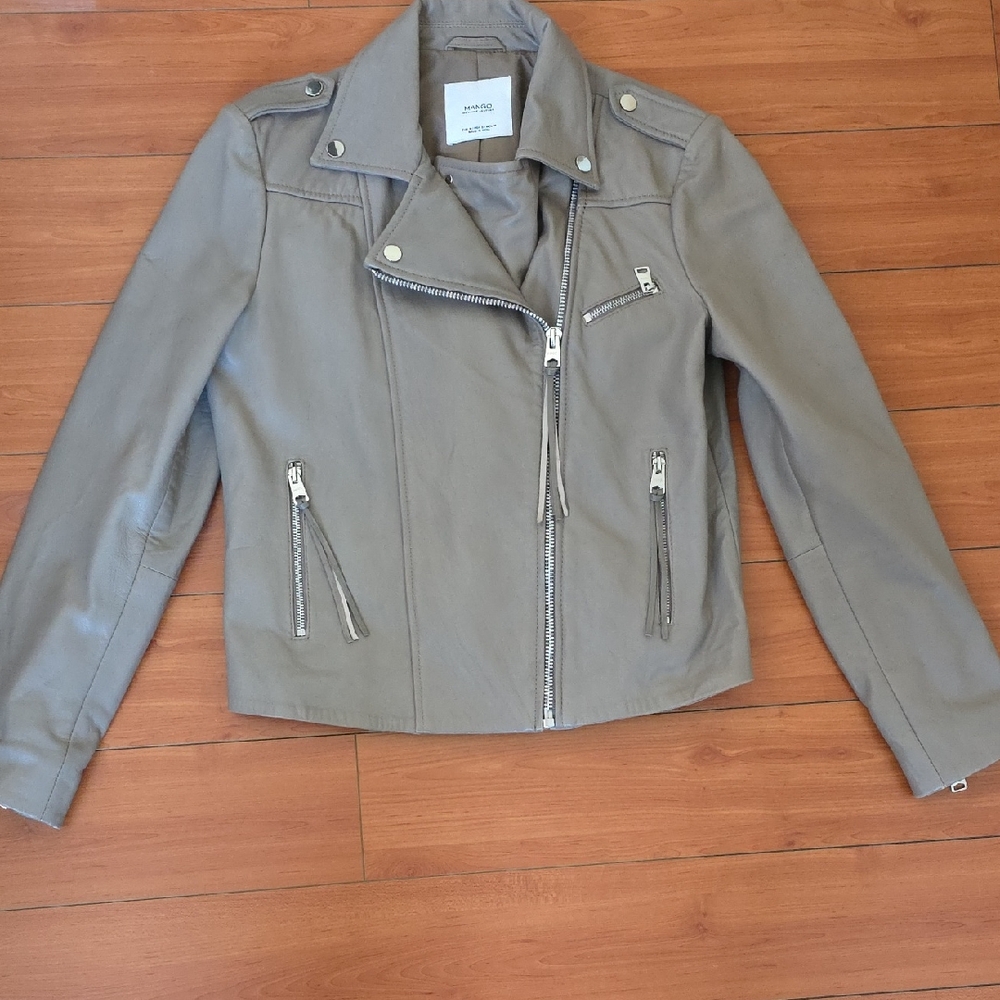 Mongo Jacket, Size Medium - image 3